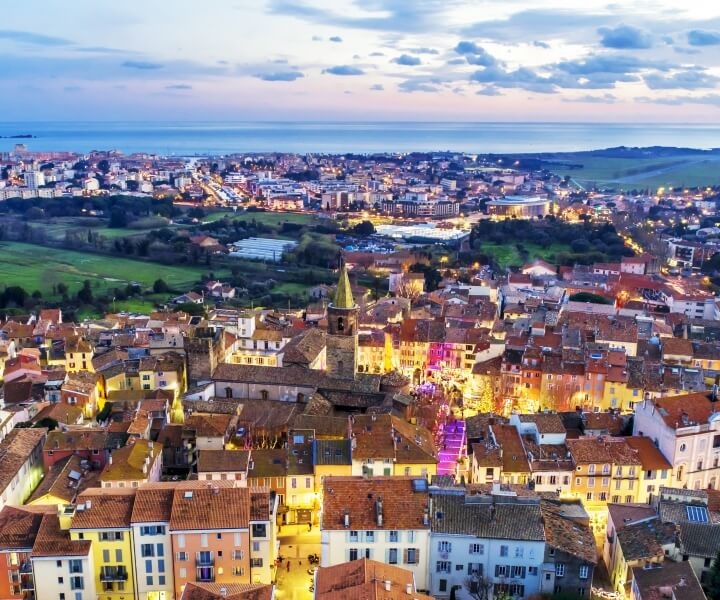 Frejus – The Definative Tourism & Holiday Guide Frejus – The Definative Tourism & Holiday Guide